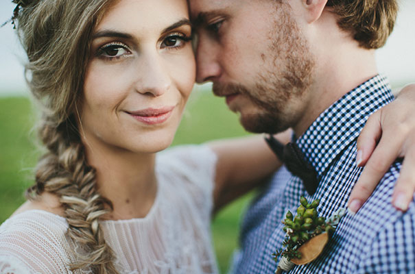 queensland-farm-wedding-anna-campbell-bride41