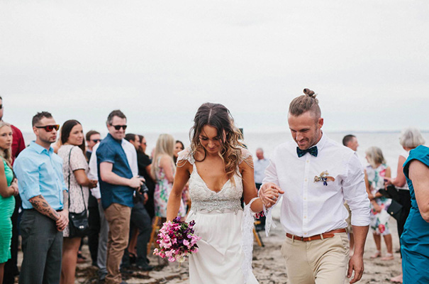 barefoot-sandals-anna-campbell-wedding-dress24