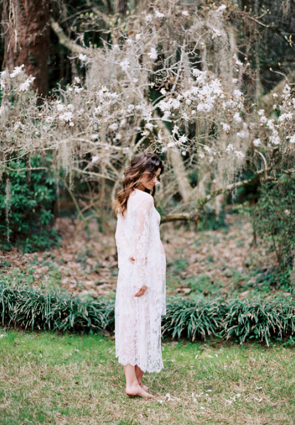 bridal-lingerie-boudoir-wedding-lace-robe-bridal-party5