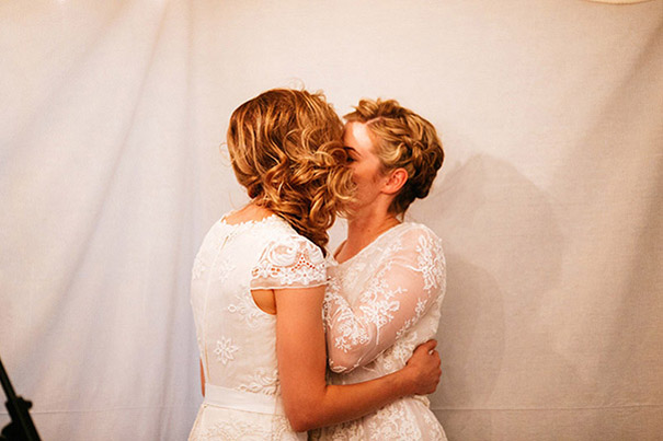 fontainenicola-backyard-melbourne-wedding_125