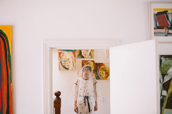 lara-hotz-sun-studios-fun-cool-jewish-wedding5