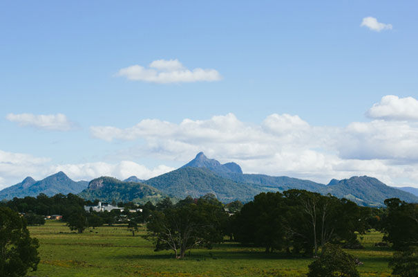 retro-rock-n-roll-vintage-bride-wedding10