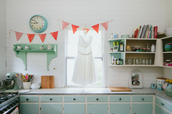 retro-rock-n-roll-vintage-bride-wedding5