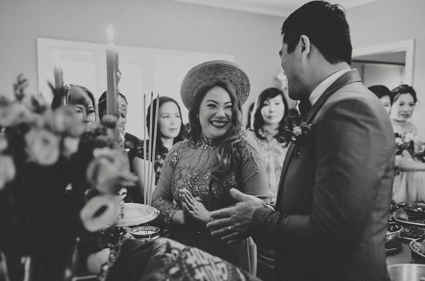 vietnamese-wedding-red-bridal-gown18