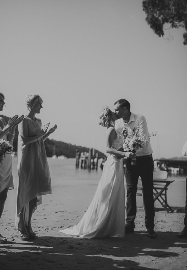 NSW-palm-beach-wedding-backyard-pinata-scott-surplice-photography62