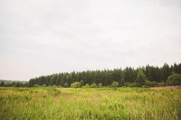 anna-campbell-wedding-dress-maine-country-lakeside-wedding25