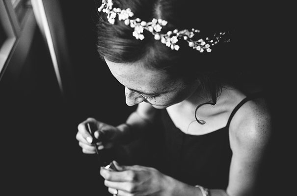 anna-campbell-wedding-dress-maine-country-lakeside-wedding5