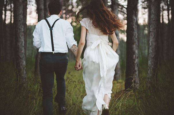 anna-campbell-wedding-dress-maine-country-lakeside-wedding56