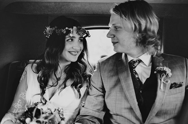 boho-bakcyard-wedding-bride15