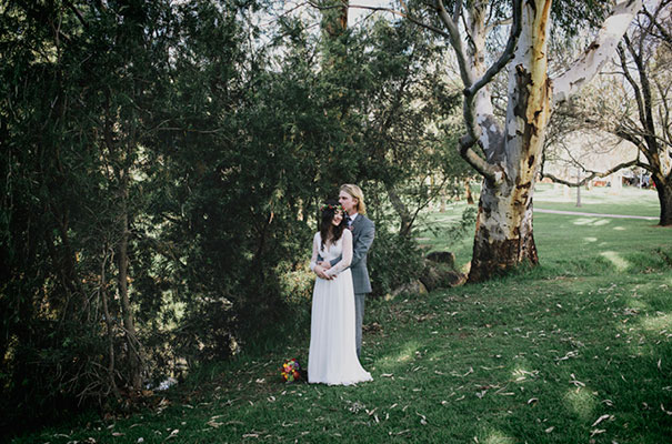 boho-bakcyard-wedding-bride7