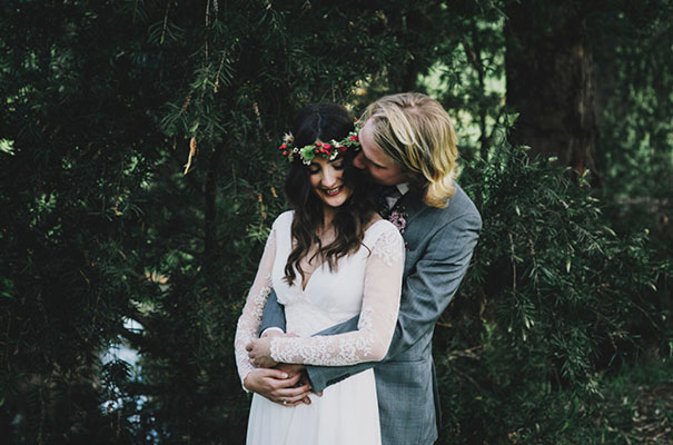 boho-bakcyard-wedding-bride8