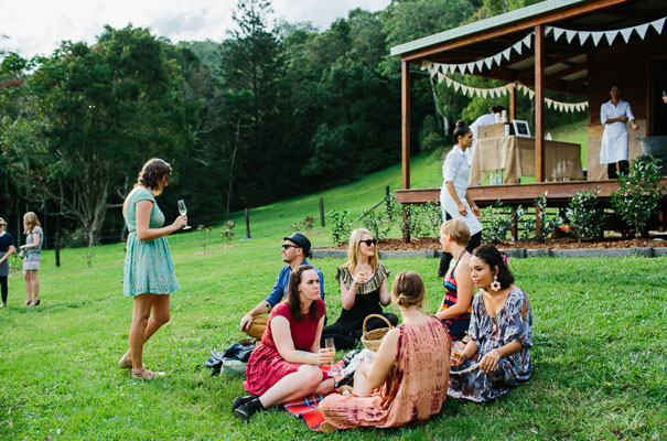 jenny-packham-bride-country-barn-diy-wedding24