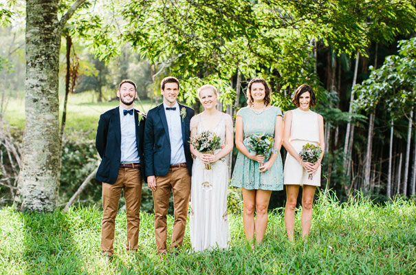 jenny-packham-bride-country-barn-diy-wedding25