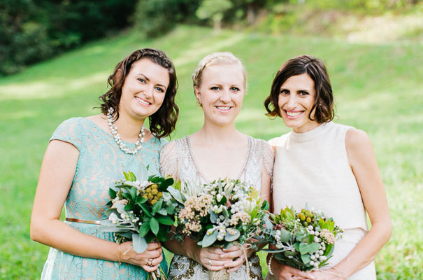 jenny-packham-bride-country-barn-diy-wedding28