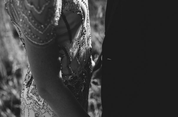 jenny-packham-bride-country-barn-diy-wedding34