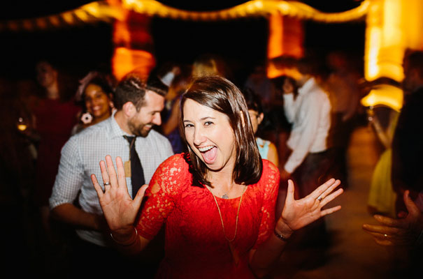 jenny-packham-bride-country-barn-diy-wedding48