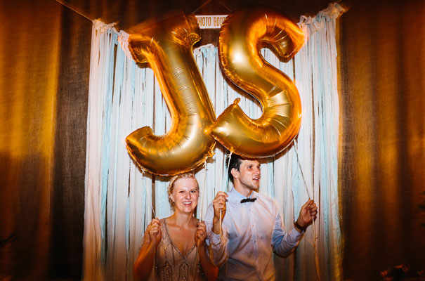 jenny-packham-bride-country-barn-diy-wedding51