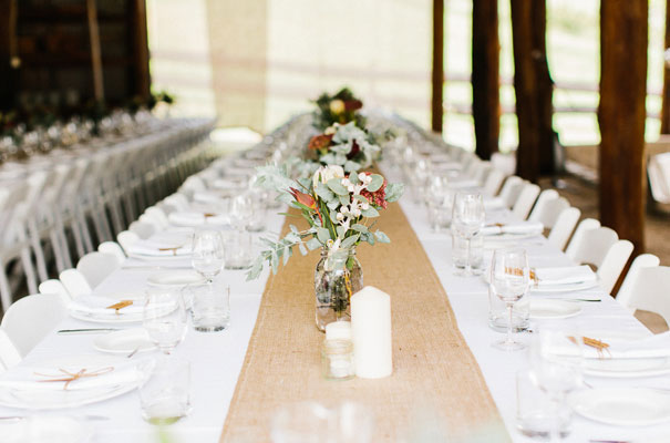 jenny-packham-bride-country-barn-diy-wedding9