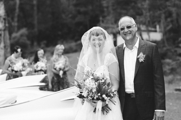 national-park-sydney-australian-bush-wedding-vintage-bride4