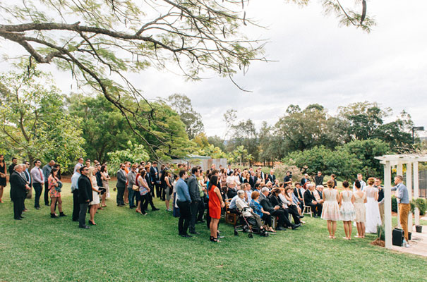 yellow-country-vintage-lace-dress-daisies-wedding-jess-jackson22