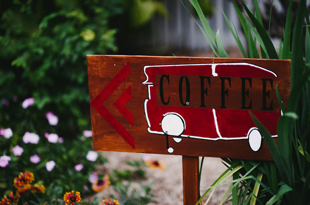 yellow-country-vintage-lace-dress-daisies-wedding-jess-jackson37