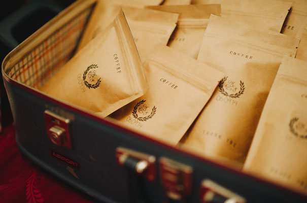 yellow-country-vintage-lace-dress-daisies-wedding-jess-jackson42