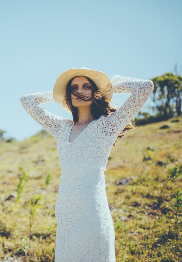 daughters-of-simone-boho-vintage-bridal-wedding-dress-gown