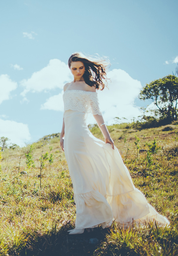 daughters-of-simone-boho-vintage-bridal-wedding-dress-gown5