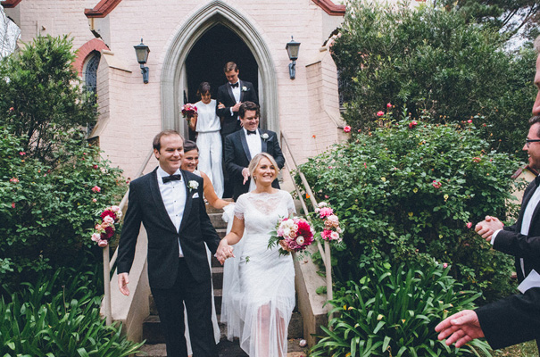 kangaroo-valley-country-wedding-pink-berry-flowers12