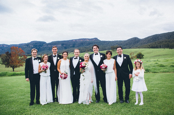 kangaroo-valley-country-wedding-pink-berry-flowers16