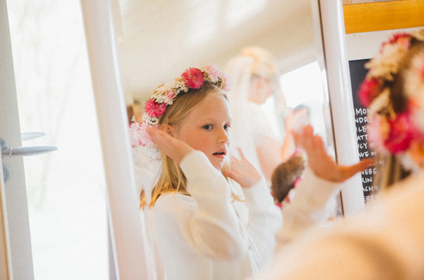 kangaroo-valley-country-wedding-pink-berry-flowers2