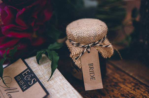 kangaroo-valley-country-wedding-pink-berry-flowers23