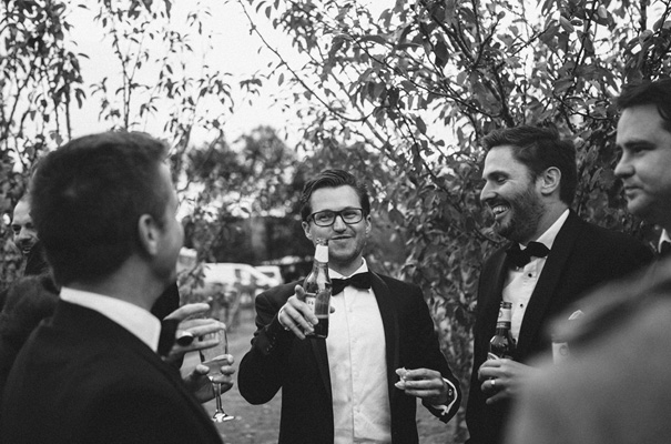 kangaroo-valley-country-wedding-pink-berry-flowers25