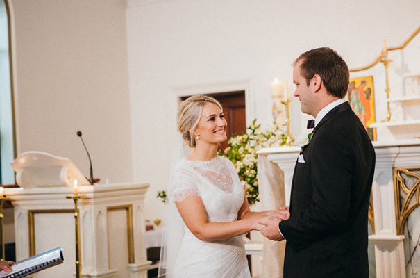 kangaroo-valley-country-wedding-pink-berry-flowers8