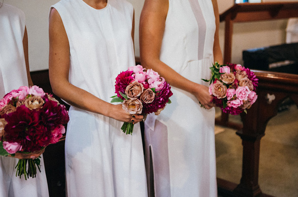 kangaroo-valley-country-wedding-pink-berry-flowers9