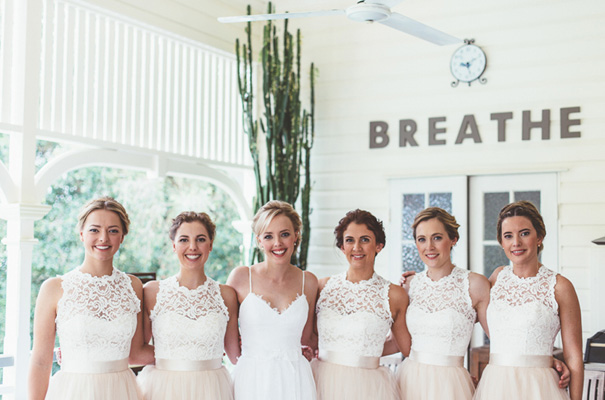 DIY-backyard-wedding-ladder-floral-styling-inspiration10