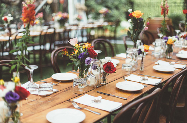 DIY-backyard-wedding-ladder-floral-styling-inspiration15