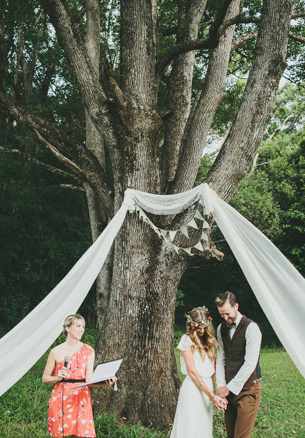 DIY-handmade-quirk-wedding-bicycle-boho-hippie-bride5