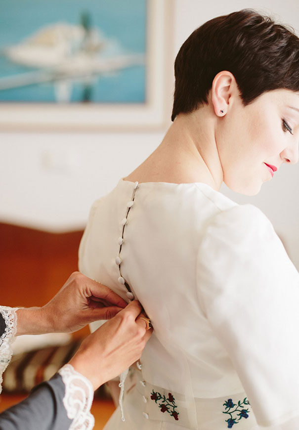 best-greek-wedding-pixie-cut-bride92