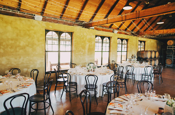 hunter-valley-wedding-photographer-amanda-garrett-bridal-gown12