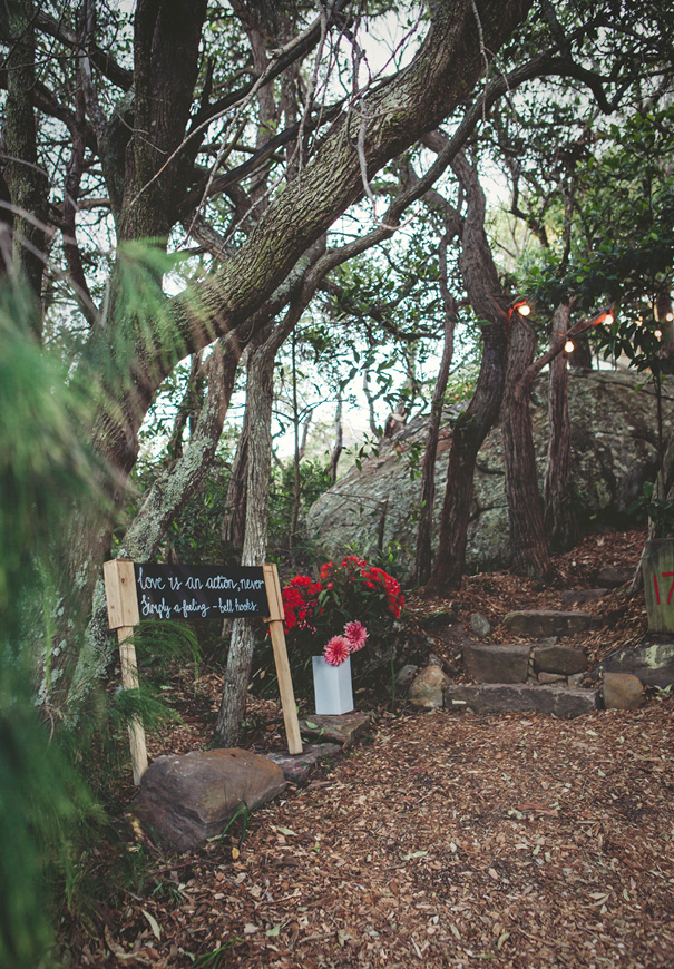 vintage-bridal-gown-blue-wedding-dress-backyard-inspiration7