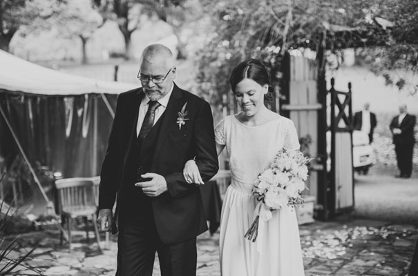 vintage-wedding-dress-bridal-gown-mt-kembla-wedding-photographer12