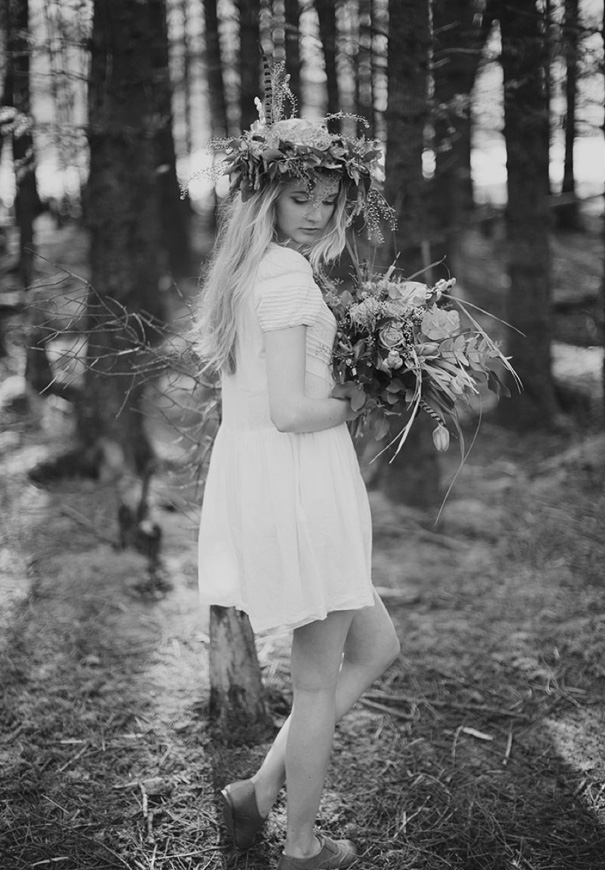 INSPO-young-love-engagement-wedding-inspiration2