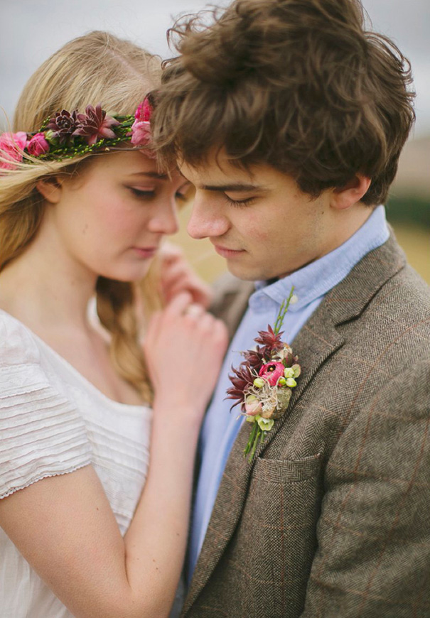 INSPO-young-love-engagement-wedding-inspiration24