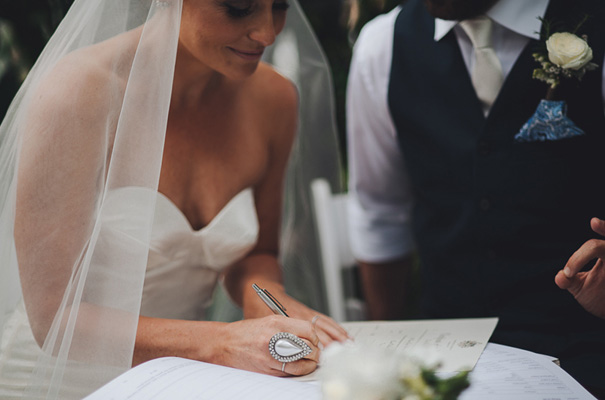 coffs-harbour-wedding-johanna-johnson-bridal-gown31