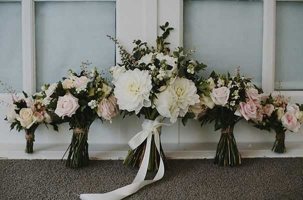 kihilla-retreat-lawson-wedding-lover-bridal-gown-heart-and-colour-photography18