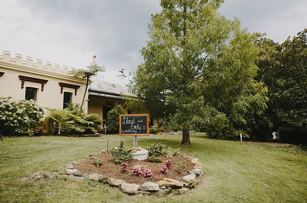 kihilla-retreat-lawson-wedding-lover-bridal-gown-heart-and-colour-photography33