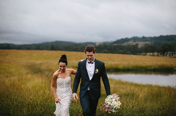 rachel-gilbert-samantha-wills-james-frost-bendooley-estate-wedding37