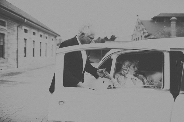 steven-khalil-bridal-gown-wedding-dress-zebra-zoo-themed-wedding6