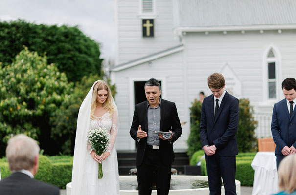 taupo-new-zealand-wedding-bridal-gown-wedding-dress12